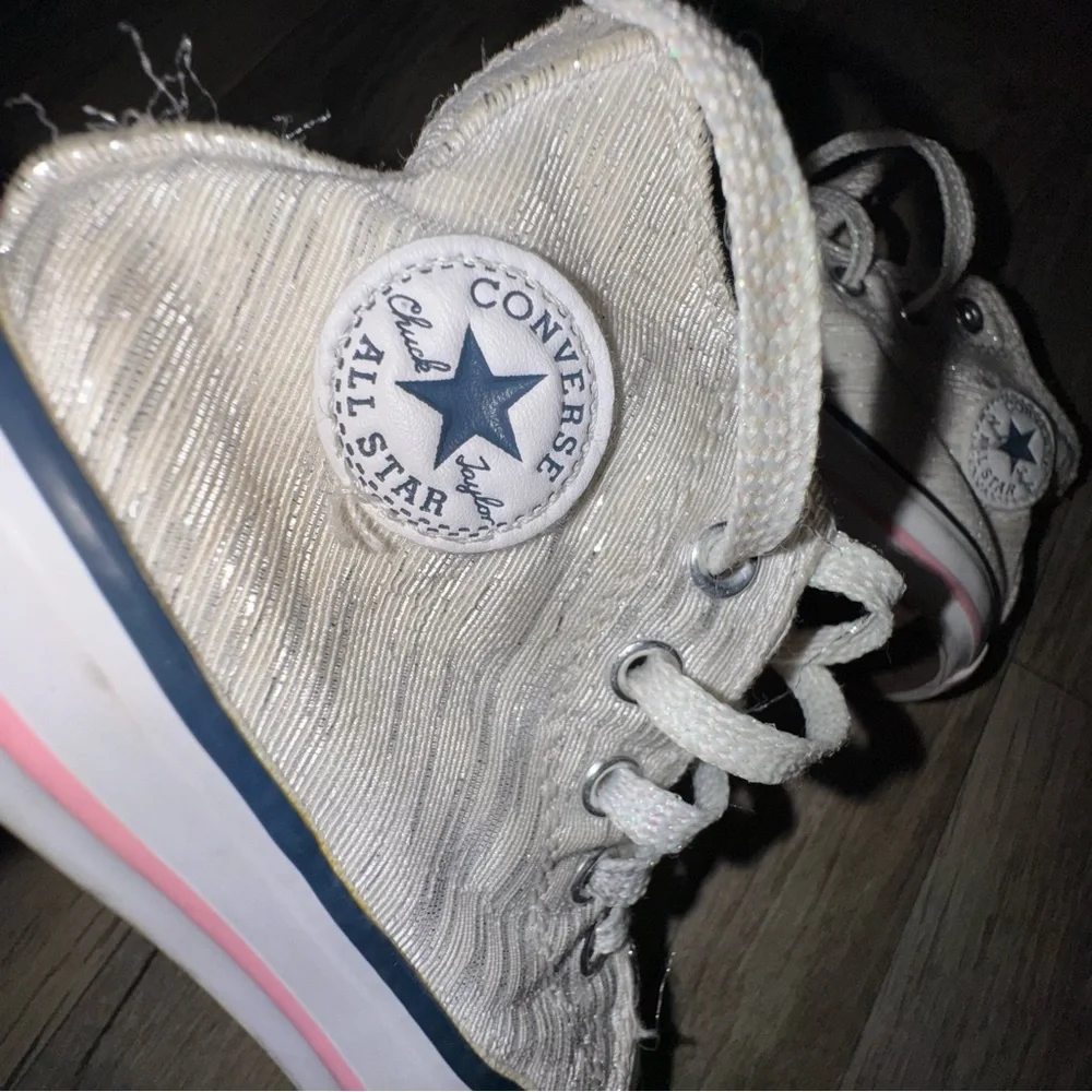 Converse Kids Cream High-Top Sneakers